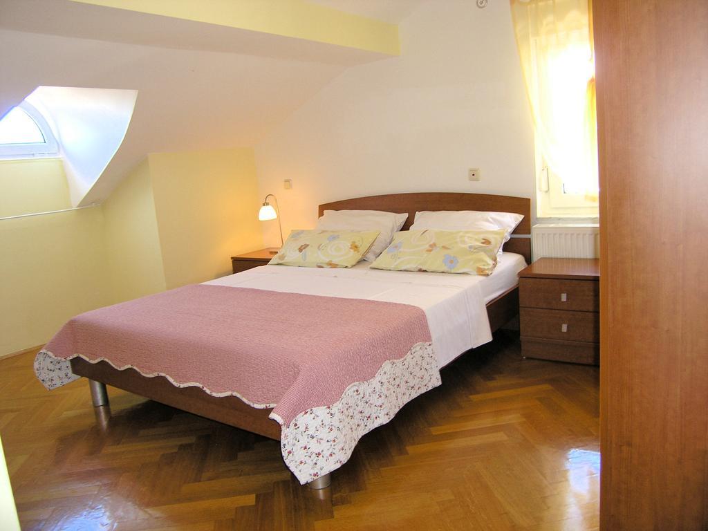 Apartments Kristina 크르크 외부 사진